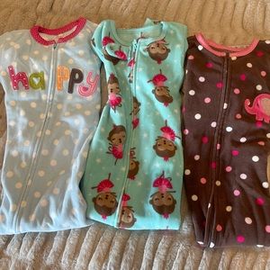 3T footed pajama bundle